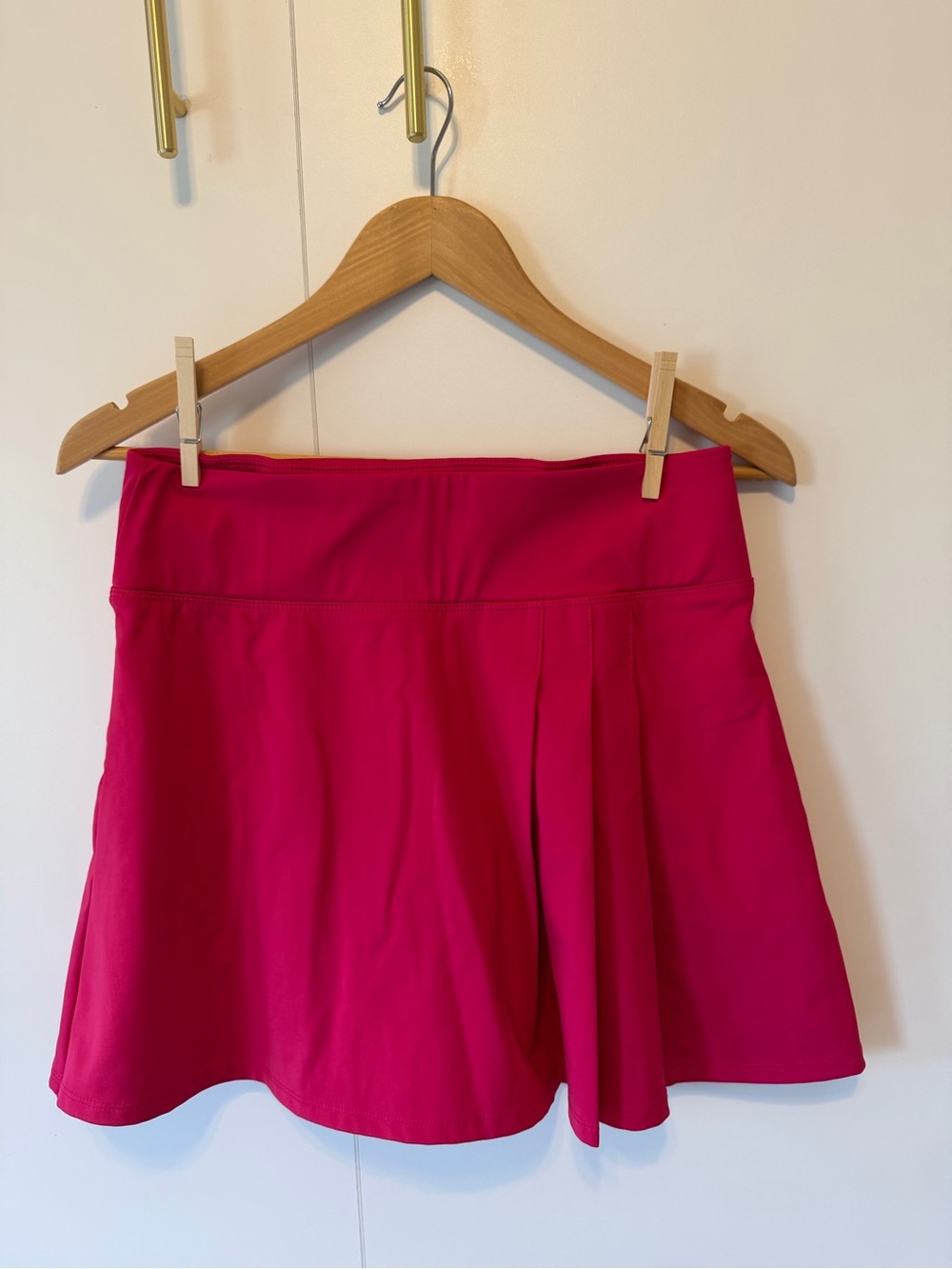 Tommy Bahama Bright Pink Skort w/pleats Skirt Athletic Tennis